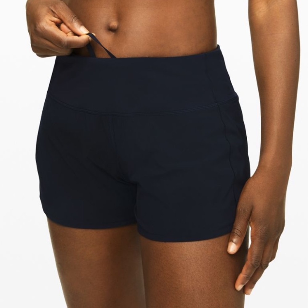 Lululemon black shorts